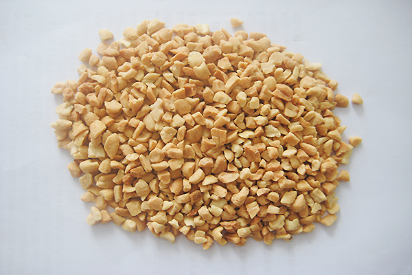 Roasted peanuts, 3-5 mm
