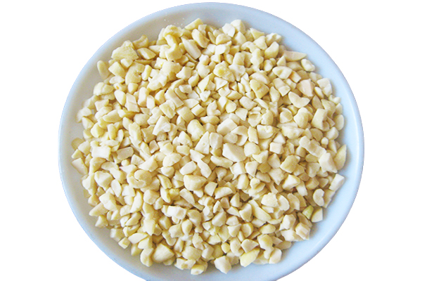 Creamy peanuts, 3-5 mm